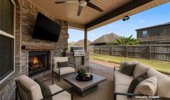 2302 SW Cadwell Ave, Bentonville, AR 72713