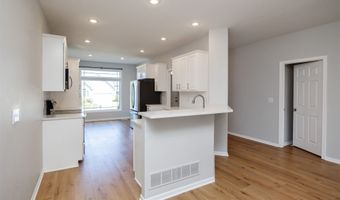 821 NW 21st Ct, Ankeny, IA 50023
