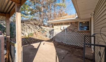 111 Oak St, Arkoma, OK 74901