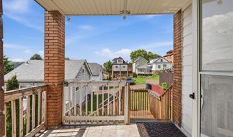 819 Kerr St, Ambridge, PA 15003