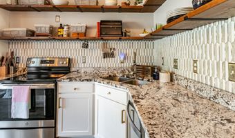 280 W 710 N, Centerville, UT 84014
