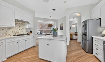 915 Saratoga Dr, Allen, TX 75013