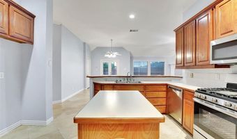 1211 Greenway Dr, Allen, TX 75013