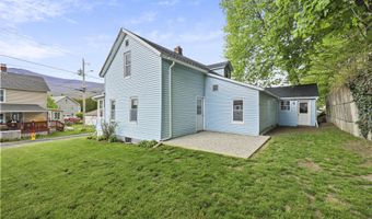 11 Richmond Ln, Adams, MA 01220