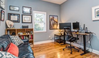 1221 Kennon St, Charlotte, NC 28205