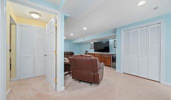 130 Bear Hill Rd 302, Cumberland, RI 02864