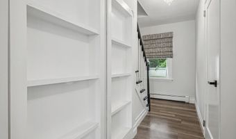 46 Purdy Ln, Amityville, NY 11795