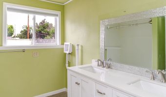 202 S 30th St, Billings, MT 59101