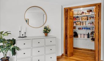 218 Donahue Rd, Barre, VT 05654