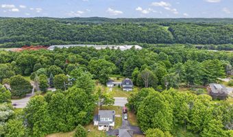 748 Riverside Dr, Augusta, ME 04330