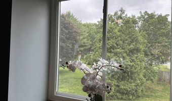 11 Pimlico Ct, Bedford, NH 03110