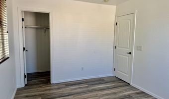 3340 S SUNLAND Dr, Chandler, AZ 85248