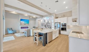 615 R MIRABAY Blvd, Apollo Beach, FL 33572