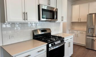 545 Morning Light Dr, Angier, NC 27501