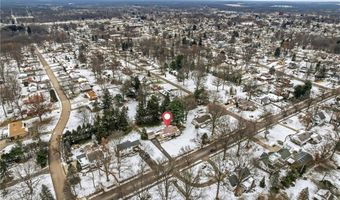 1039 Glamorgan St, Alliance, OH 44601