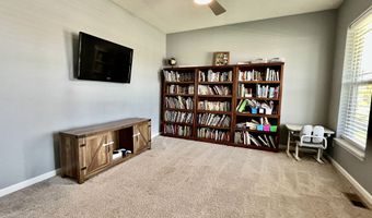 4205 Hunt Club Pkwy, Bargersville, IN 46106
