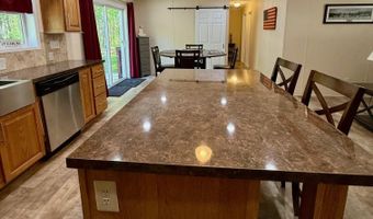 1 Pine Cone Dr, Alfred, ME 04002