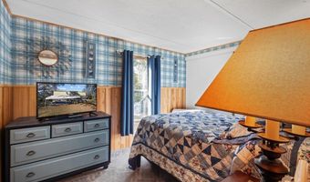 7639 6th St, Bell, FL 32619