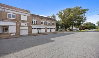 522 W 1st St, Ayden, NC 28513