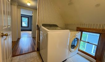 43 Holland St, Bangor, ME 04401