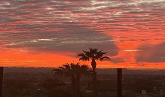 7635 Circulo Sequoia, Carlsbad, CA 92009