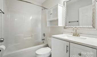 5911 Moose Ln, Charlotte, NC 28269