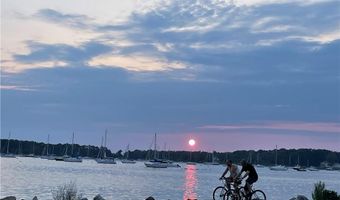 153 Mt Hope Ave, Bristol, RI 02809