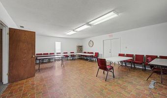 216 Pine Bluff Rd, Albany, GA 31705