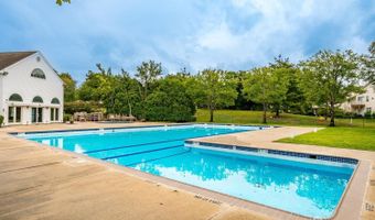 242 Alexandria Way, Bedminster, NJ 07920
