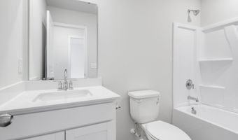 22 D Regent St, Camden, SC 29020