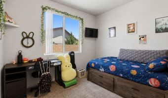 377 Grafton Ct, Chino Valley, AZ 86323
