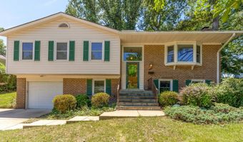 8407 GEORGIAN Way, Annandale, VA 22003