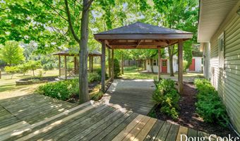10574 88th Ave, Allendale, MI 49401