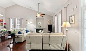 3992 Trade Royal Crossing Dr, Columbus, OH 43230