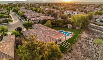 71 Fountainhead Cir, Henderson, NV 89052