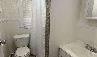 120 Rennell St, Bridgeport, CT 06604