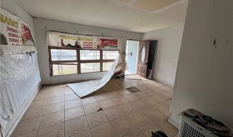 909 Highland Ave, Alice, TX 78332