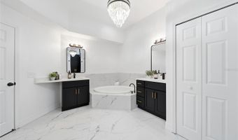 515 VILLA TREVISO Ct, Apollo Beach, FL 33572