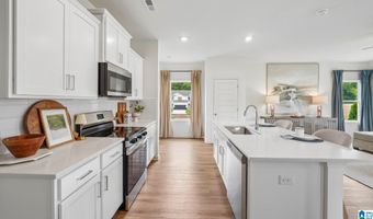 332 CREEK BEND Ln, Alabaster, AL 35007