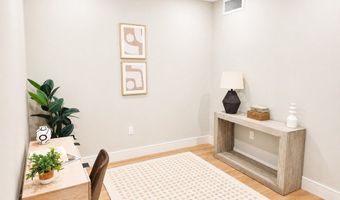 28 Amsden St 28, Arlington, MA 02474