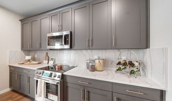 22362 E 38th Pl, Aurora, CO 80019