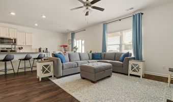 1017 GREENHEAD Dr, Alabaster, AL 35007