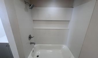 1005 Dickerson Dr SE A, Albuquerque, NM 87106