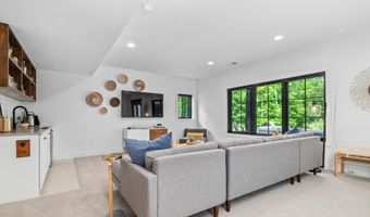 8279 Revado Hills Ct, Ada, MI 49301