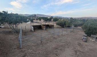 6535 Juniper Crest Rd, Agua Dulce, CA 91390