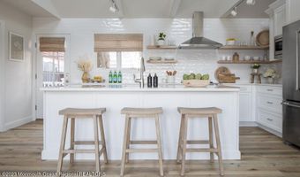 76 Bridge Avenue Unit Rear Cottage Rear Cottage, Bay Head, NJ 08742