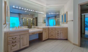 14 Sawgrass Ct, Las Vegas, NV 89113