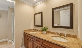14 High Hill Rd, Canton, CT 06019