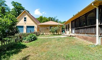 703 Jersey St, Baldwin City, KS 66006