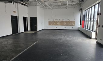 430 Swift Rd A, Addison, IL 60101